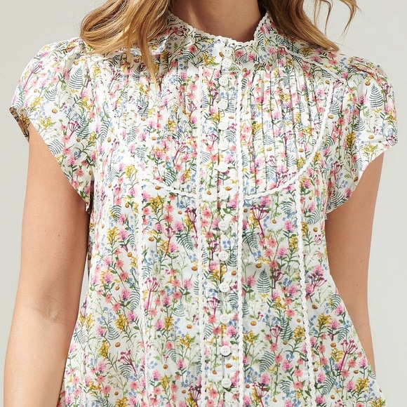 Arvine Floral Pleated Mini Dress with belt by Sugarlips - Picture 2 of 6